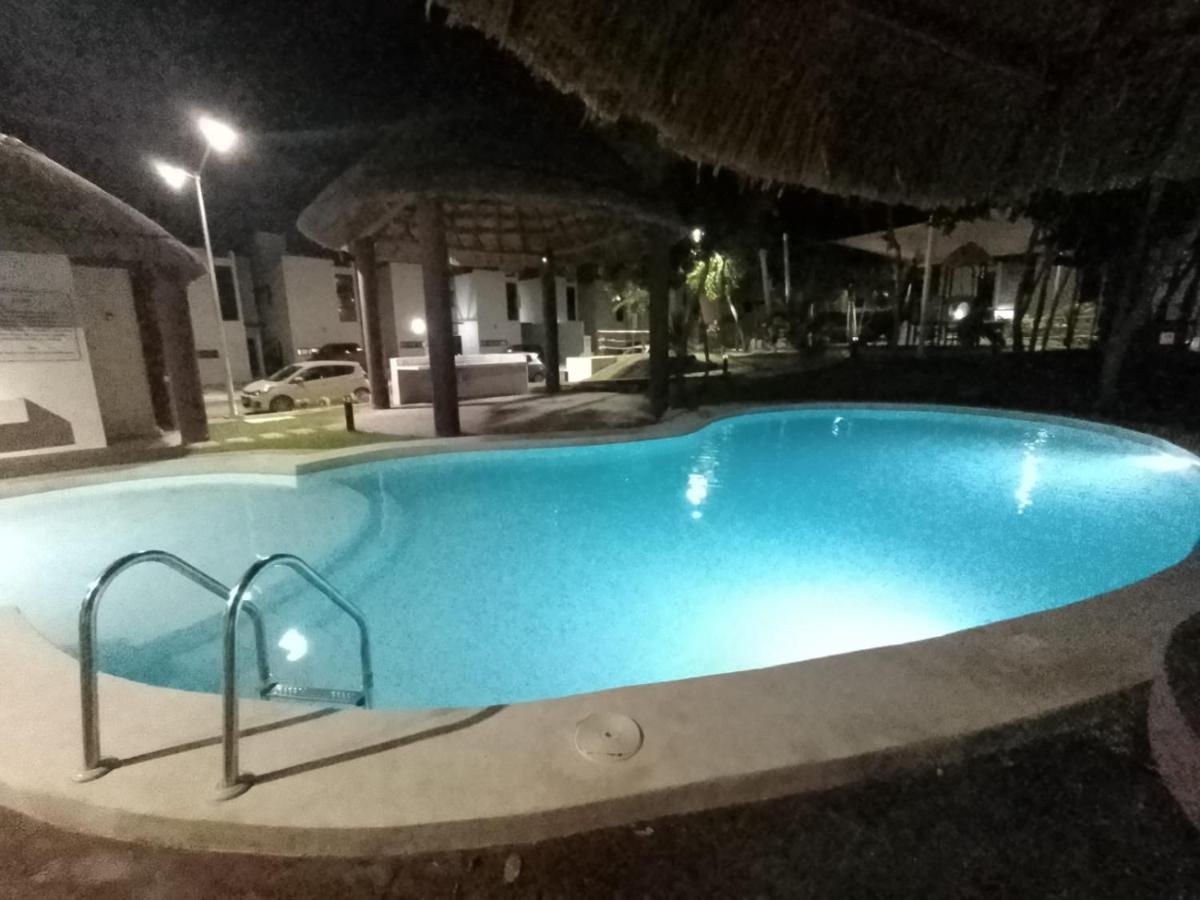 Casa En Privada Con Alberca, Excelente Para Vacaciones Y Descanso Сasa de vacaciones *